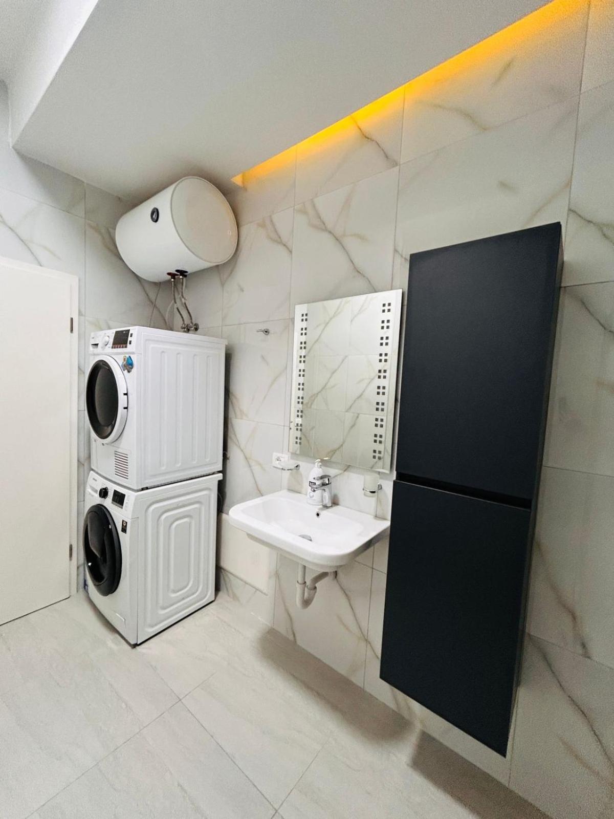 Picasso Apartment Tirana Kültér fotó