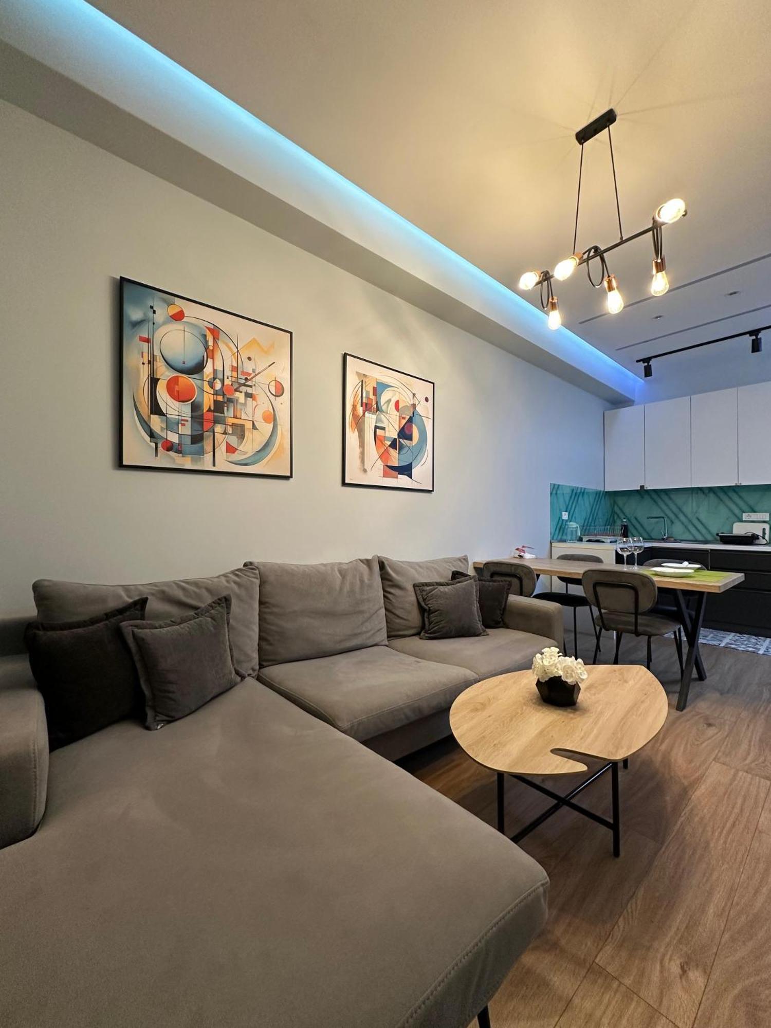 Picasso Apartment Tirana Kültér fotó